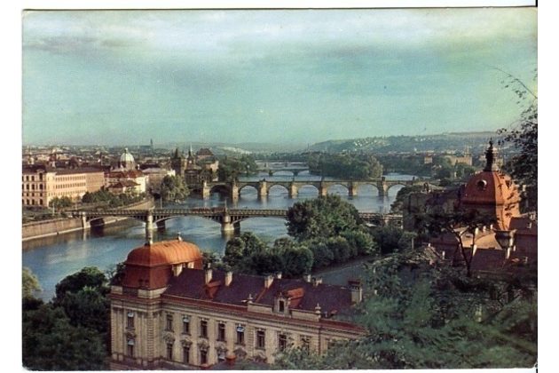 F 48249 - Praha11