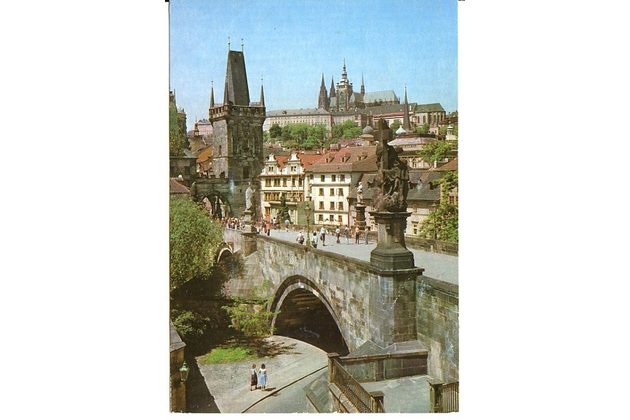 F 49415 - Praha11